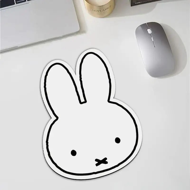Kawaii Miffy Rabbit Shaped Mou - Office Furniture Brands recension och pris